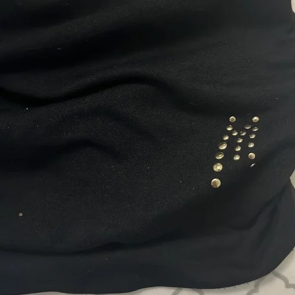 Stretch Black Top by Guess Marciano. - Picture 3 of 5